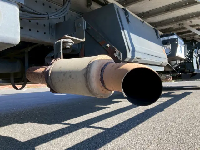 いすゞ フォワード PDG-FRR34T2(2WD)の写真30