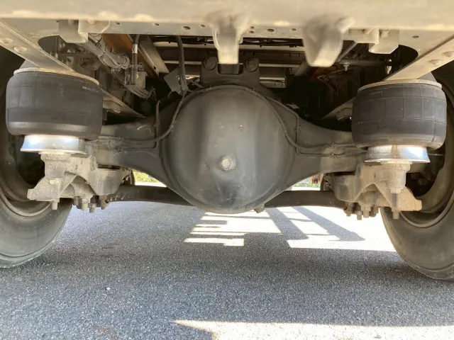 いすゞ フォワード PDG-FRR34T2(2WD)の写真31