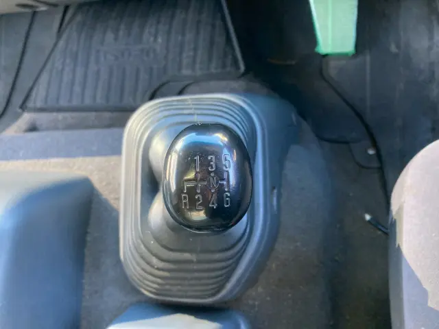 いすゞ フォワード PDG-FRR34T2(2WD)の写真36