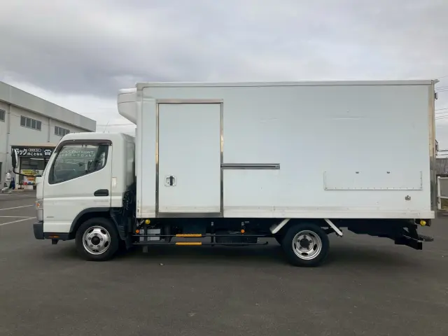 三菱 キャンター TPG-FEB50(2WD)の写真6
