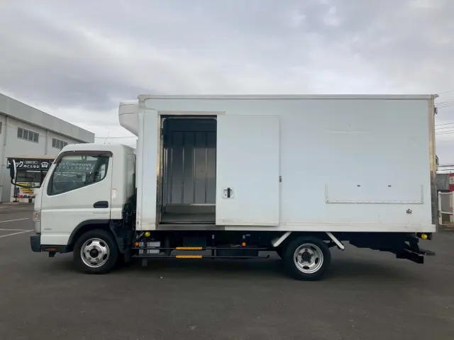 三菱 キャンター TPG-FEB50(2WD)の写真7