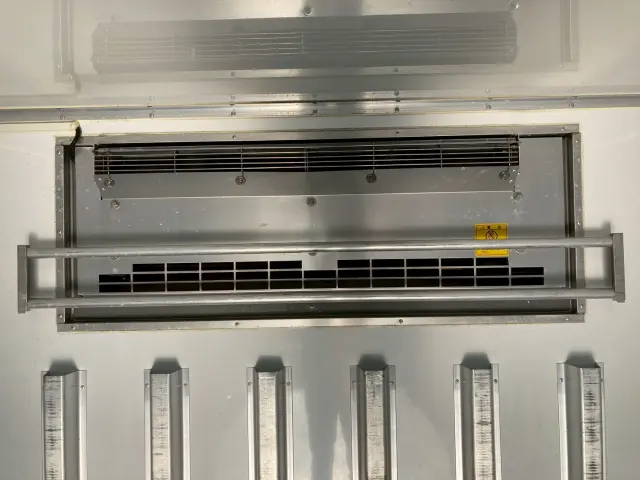 三菱 キャンター TPG-FEB50(2WD)の写真18