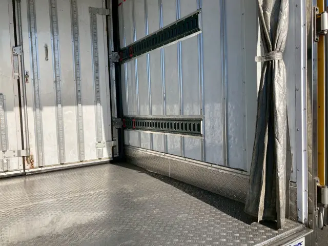 三菱 キャンター TPG-FEB50(2WD)の写真22