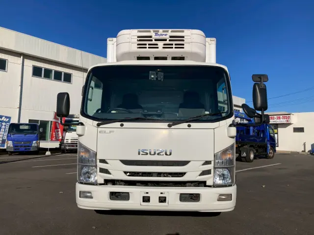 いすゞ エルフ 2RG-NPR88AN(2WD)の写真3