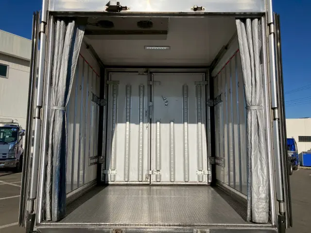 いすゞ エルフ 2RG-NPR88AN(2WD)の写真19