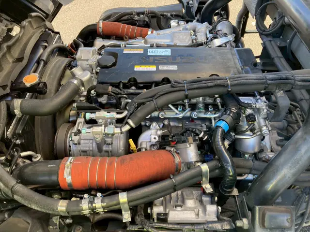 いすゞ エルフ 2RG-NPR88AN(2WD)の写真25