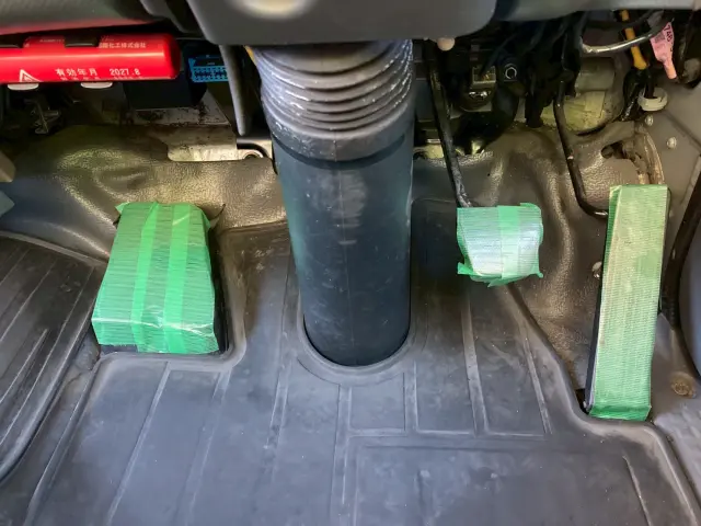 いすゞ エルフ 2RG-NPR88AN(2WD)の写真40