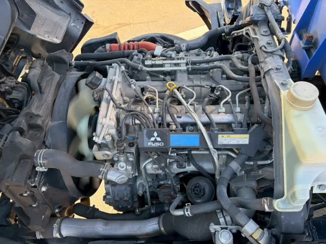 三菱 キャンター TKG-FEA50(2WD)の写真32