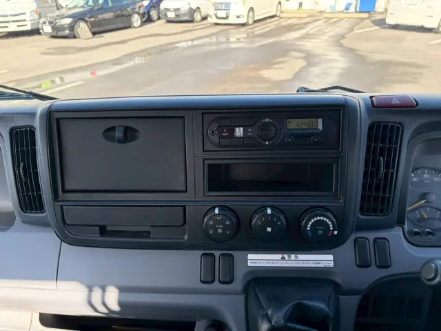 三菱 キャンター TKG-FEB90(2WD)の写真42