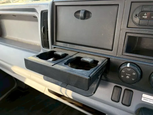 三菱 キャンター TKG-FEB90(2WD)の写真43