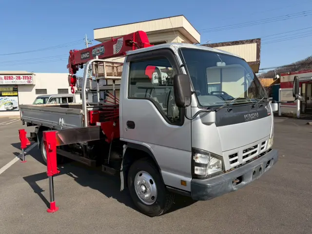 いすゞ エルフ PB-NPR81AR(2WD)の写真6