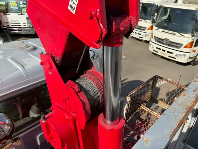 いすゞ エルフ PB-NPR81AR(2WD)の写真17