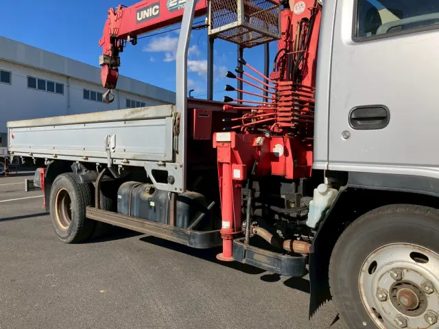 いすゞ エルフ PB-NPR81AR(2WD)の写真25