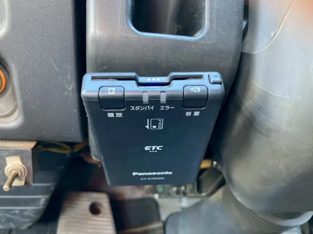 いすゞ エルフ PB-NPR81AR(2WD)の写真47