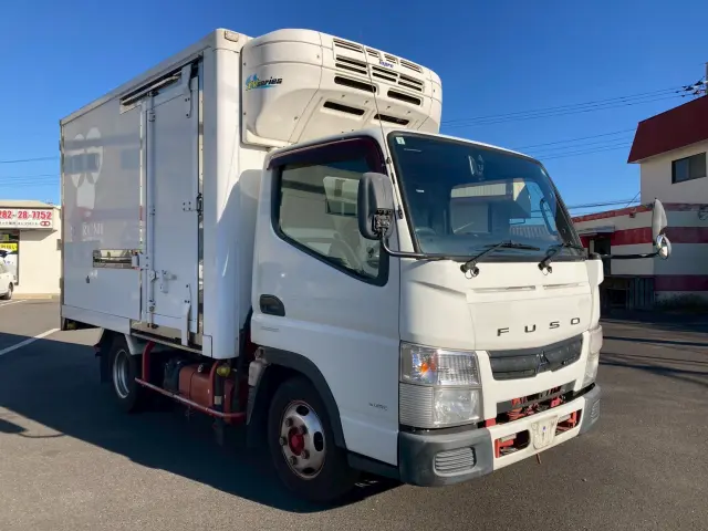 三菱 キャンター TPG-FEA20(2WD)の写真5