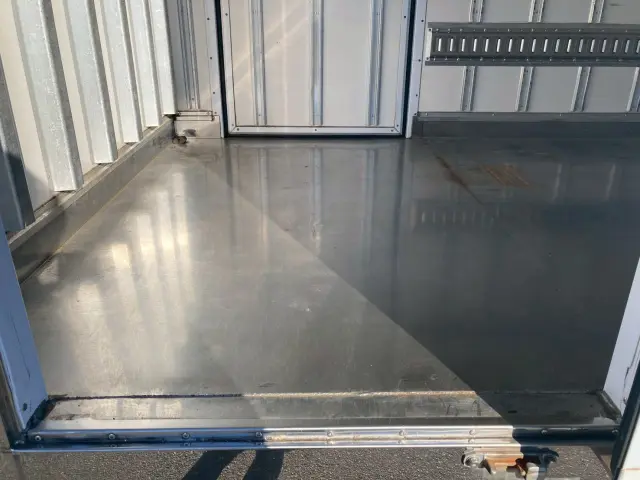 三菱 キャンター TPG-FEA20(2WD)の写真9