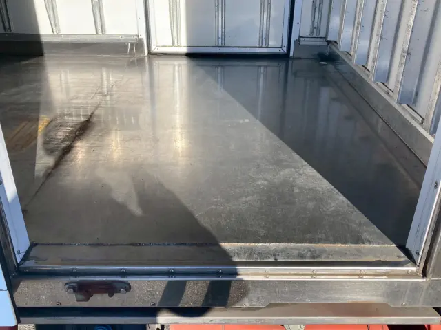 三菱 キャンター TPG-FEA20(2WD)の写真13