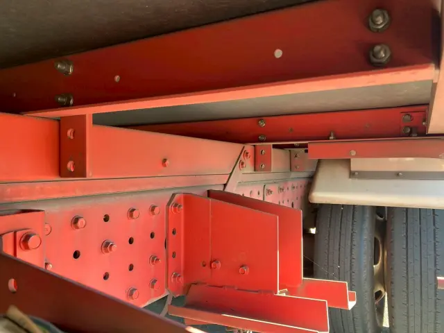 三菱 キャンター TPG-FEA20(2WD)の写真23