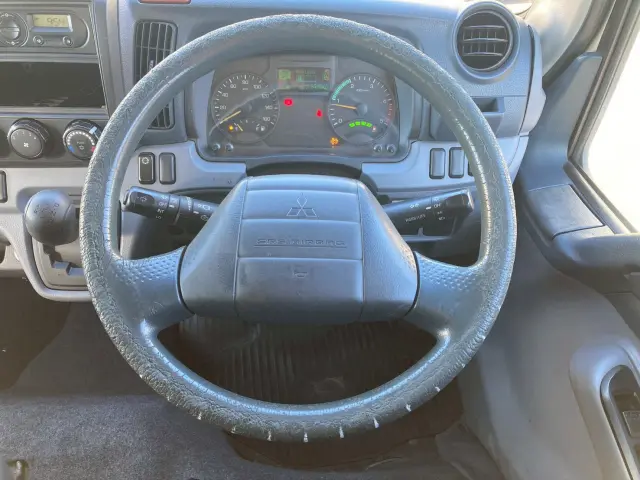 三菱 キャンター TPG-FEA20(2WD)の写真41
