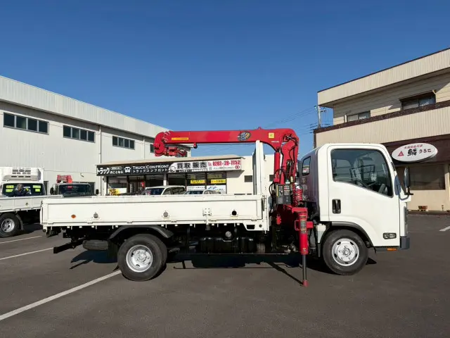 いすゞ エルフ TKG-NMR85AN(2WD)の写真10