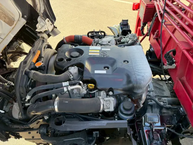 いすゞ エルフ TKG-NMR85AN(2WD)の写真29