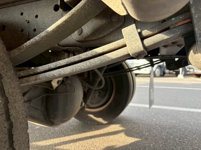 いすゞ エルフ TDG-NMR85AN(2WD)の写真20