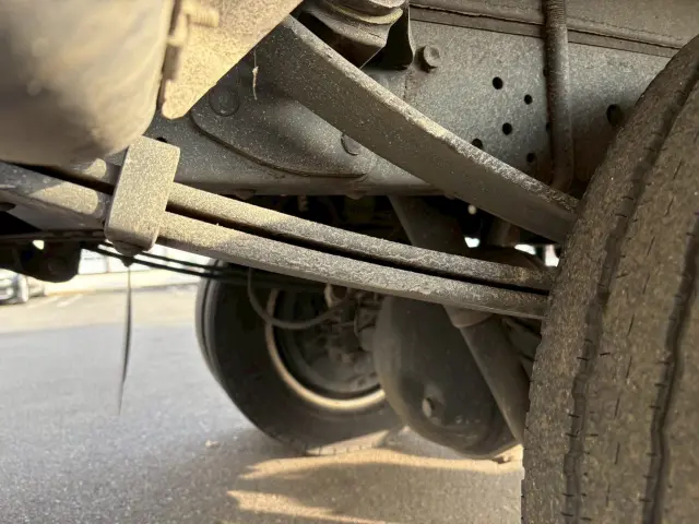 いすゞ エルフ TDG-NMR85AN(2WD)の写真25