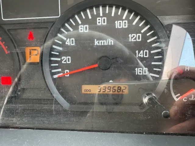 いすゞ エルフ TDG-NMR85AN(2WD)の写真38