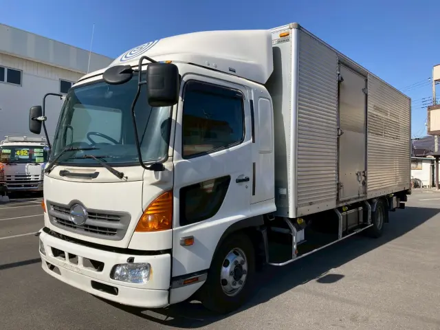 日野 レンジャー ADG-FD7JLWA(2WD)の写真2