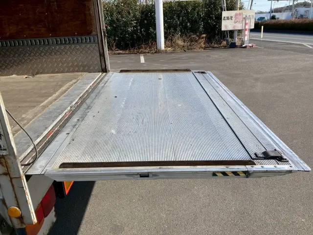 日野 レンジャー ADG-FD7JLWA(2WD)の写真21