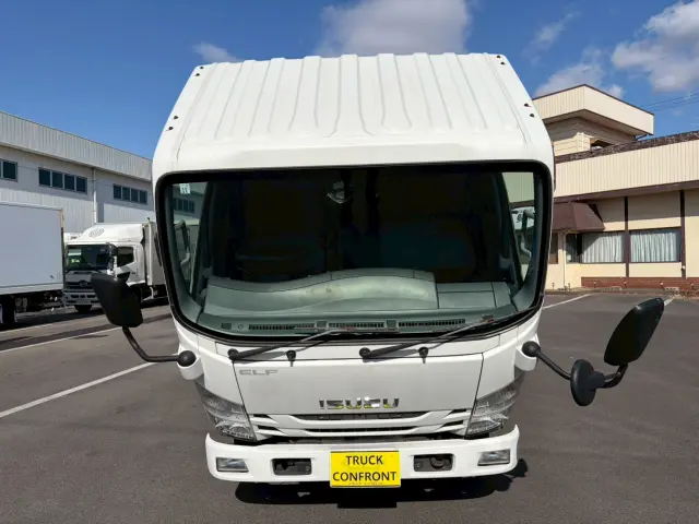 いすゞ エルフ TRG-NMR85N(2WD)の写真4