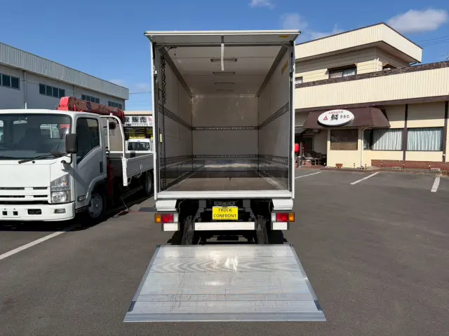 いすゞ エルフ TRG-NMR85N(2WD)の写真14