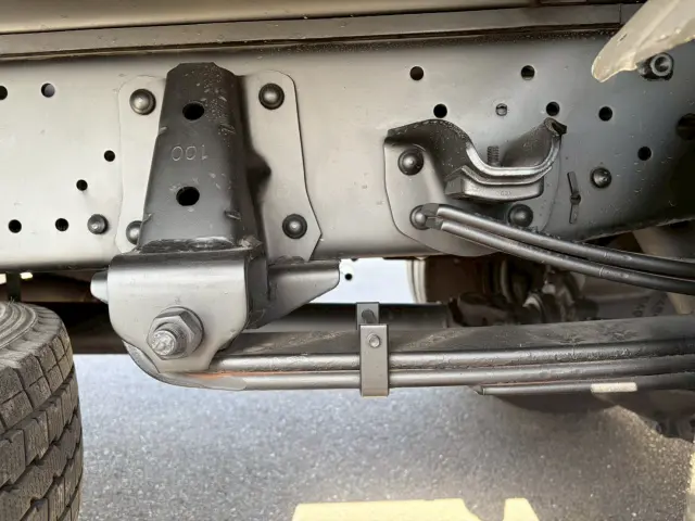 いすゞ エルフ TRG-NMR85N(2WD)の写真25