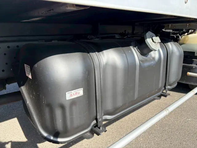 いすゞ エルフ TRG-NMR85N(2WD)の写真29