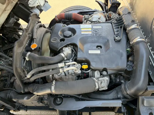 いすゞ エルフ TRG-NMR85N(2WD)の写真33