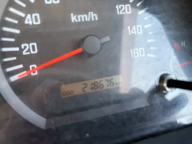 いすゞ エルフ TRG-NMR85N(2WD)の写真42