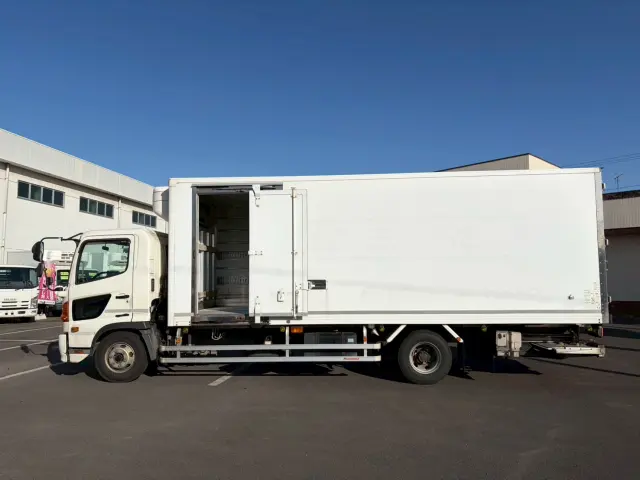 日野 レンジャー TKG-FC9JKAG(2WD)の写真7