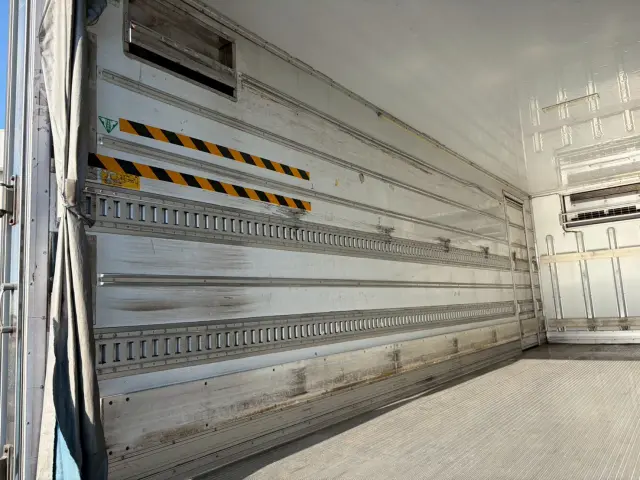 日野 レンジャー TKG-FC9JKAG(2WD)の写真16