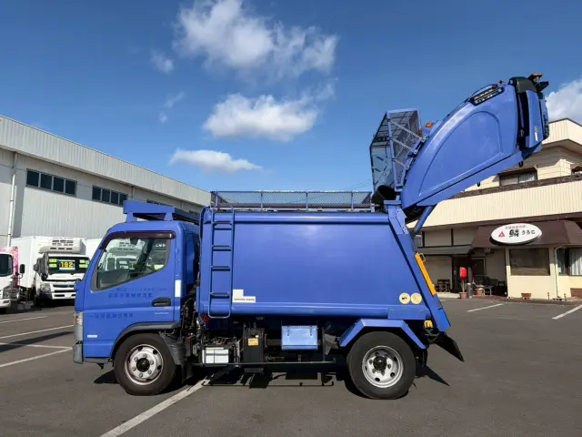 三菱 キャンター TKG-FEA80(2WD)の写真9