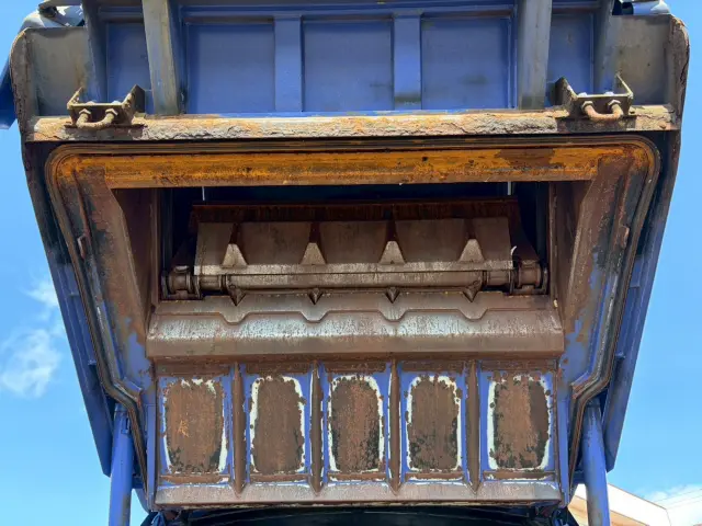 三菱 キャンター TKG-FEA80(2WD)の写真17