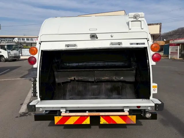 三菱 キャンター TKG-FEB90(2WD)の写真11