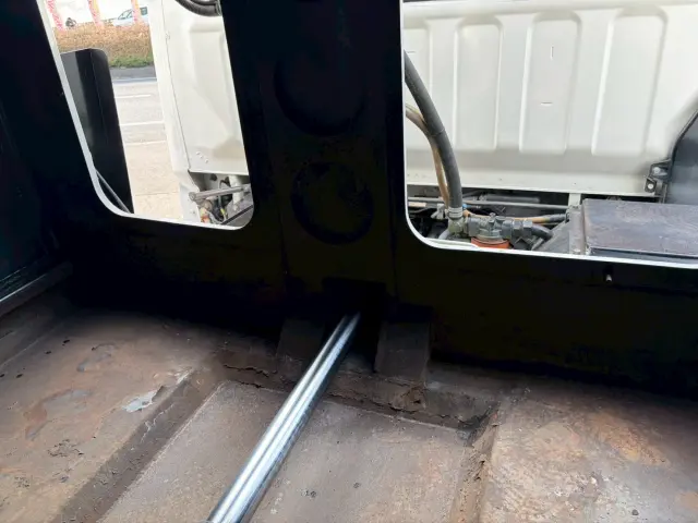 三菱 キャンター TKG-FEB90(2WD)の写真22