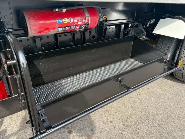 三菱 キャンター TKG-FEB90(2WD)の写真27