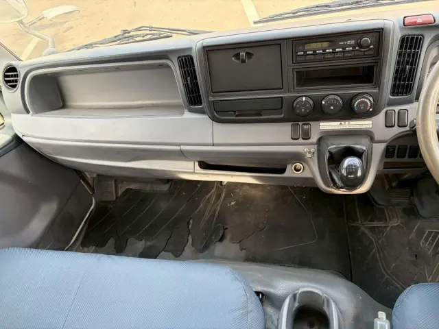 三菱 キャンター TKG-FEB90(2WD)の写真48