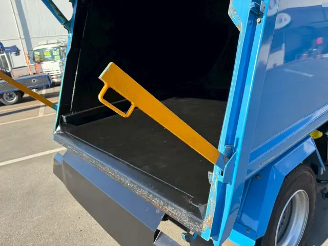 日野 デュトロ BDG-XZU414M(2WD)の写真17