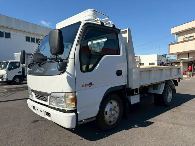 いすゞ エルフ KR-NKR81ED(2WD)の写真2