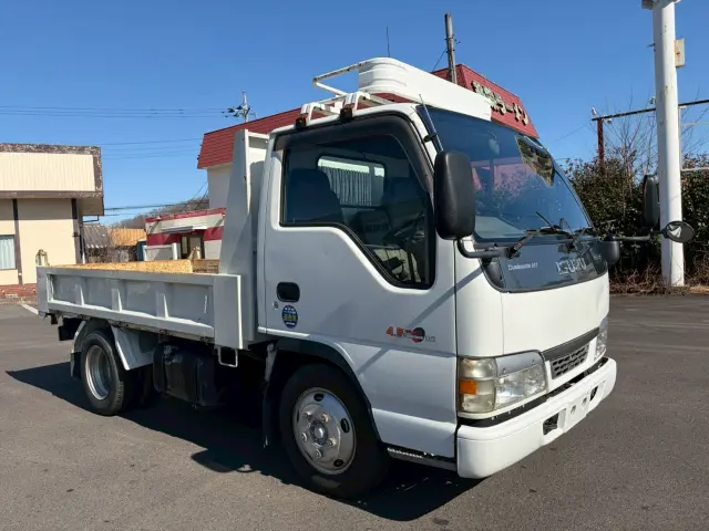 いすゞ エルフ KR-NKR81ED(2WD)の写真6