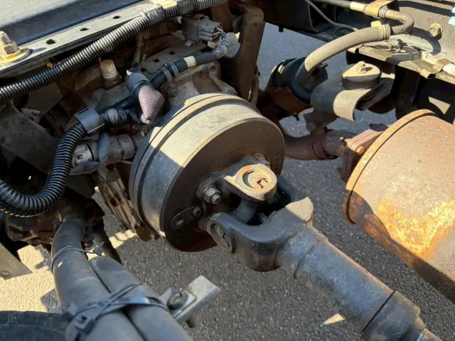 いすゞ エルフ KR-NKR81ED(2WD)の写真16