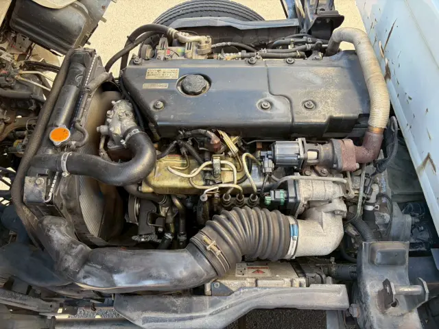 いすゞ エルフ KR-NKR81ED(2WD)の写真27