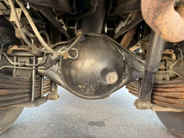 いすゞ エルフ KR-NKR81ED(2WD)の写真35